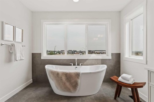 223 Creekstone Circle Sw, Calgary, AB - Indoor Photo Showing Bathroom