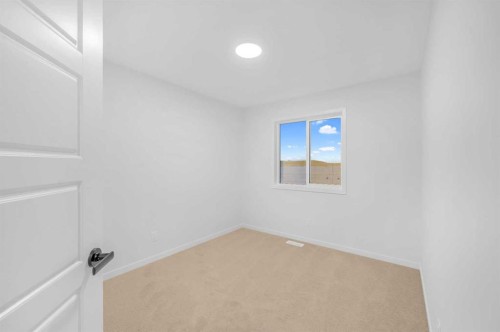 94 Royston Park Nw, Calgary, AB - Indoor Photo Showing Other Room