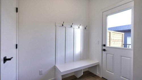 774 Wolf Willow Boulevard Se, Calgary, AB - Indoor Photo Showing Other Room