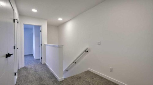774 Wolf Willow Boulevard Se, Calgary, AB - Indoor Photo Showing Other Room