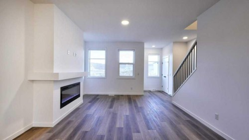 774 Wolf Willow Boulevard Se, Calgary, AB - Indoor With Fireplace