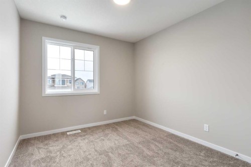 127 Montane Link Se, High River, AB - Indoor Photo Showing Other Room