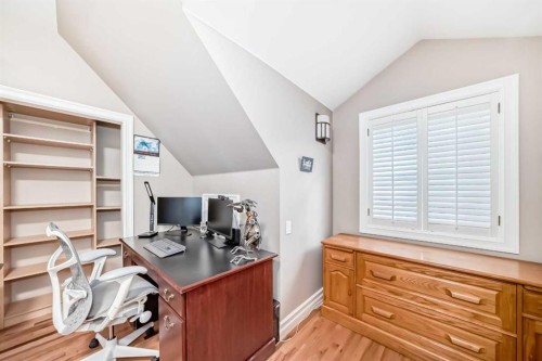 2431 Erlton Street Sw, Calgary, AB - Indoor Photo Showing Office