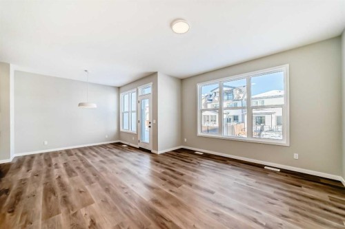 43 Bartlett Row Se, Calgary, AB - Indoor Photo Showing Other Room