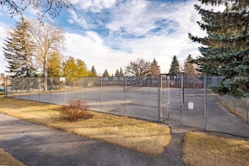 110-330 Canterbury Drive Sw, Calgary, AB - Outdoor With View