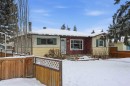8624 33 Avenue Nw, Calgary, AB  - Outdoor 
