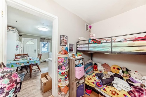 476 3 Street, Drumheller, AB - Indoor