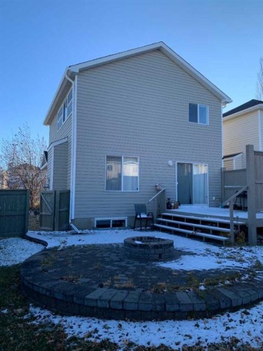 8 Royal Elm Way Nw, Calgary, AB - Outdoor