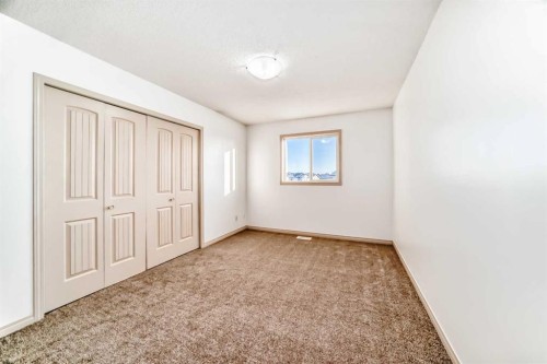 287 Covepark Rise Ne, Calgary, AB - Indoor Photo Showing Other Room