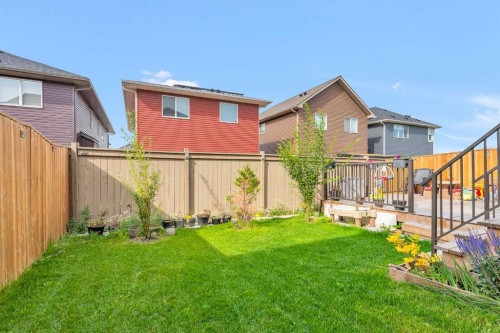 7672 80 Avenue Ne, Calgary, AB - Outdoor With Exterior