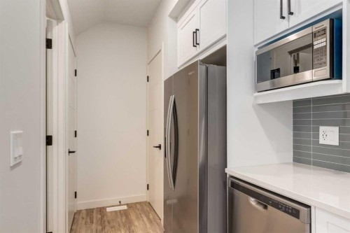 3208-100 Walgrove Court Se, Calgary, AB - Indoor Photo Showing Kitchen