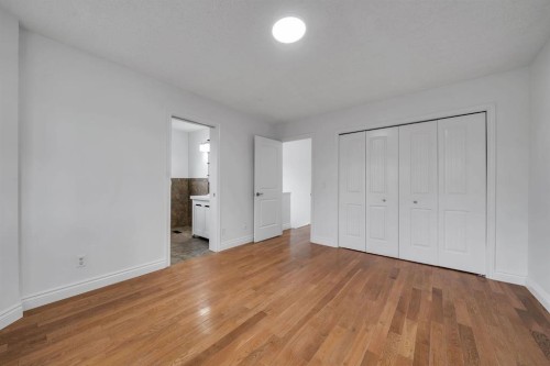 11 Hidden Valley Link Nw, Calgary, AB - Indoor Photo Showing Other Room