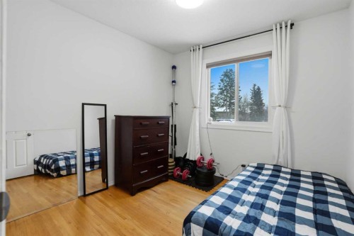 67 Margate Place Ne, Calgary, AB - Indoor Photo Showing Bedroom