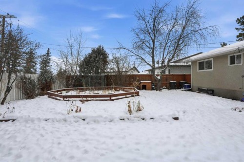 67 Margate Place Ne, Calgary, AB - Outdoor