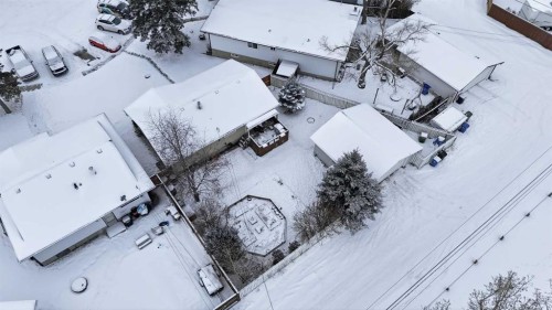 67 Margate Place Ne, Calgary, AB - Outdoor