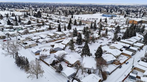 67 Margate Place Ne, Calgary, AB - Outdoor With View