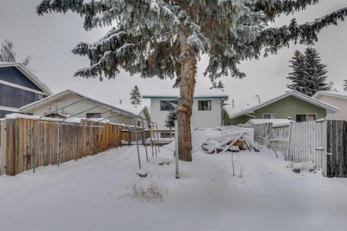 68 Woodglen Close Sw, Calgary, AB - Outdoor