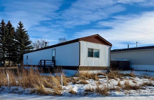 5302 Birch Road, Olds, AB - Outdoor