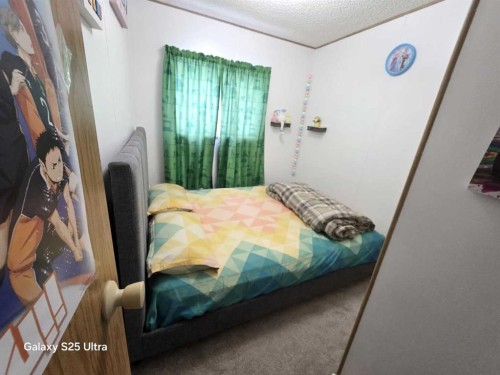 5302 Birch Road, Olds, AB - Indoor Photo Showing Bedroom