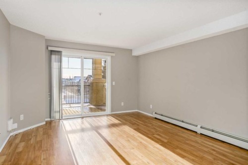 1331-8810 Royal Birch Boulevard Nw, Calgary, AB - Indoor Photo Showing Other Room