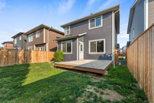 625 Midtown Place, Airdrie, AB - Outdoor With Exterior