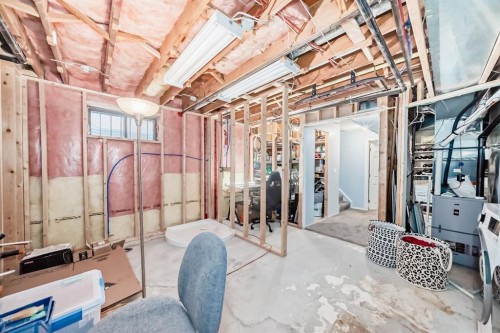 35 Macewan Drive Nw, Calgary, AB - Indoor Photo Showing Basement