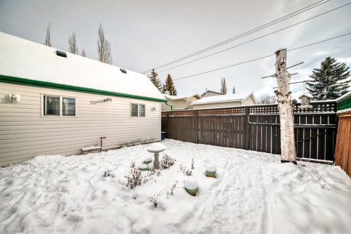 35 Macewan Drive Nw, Calgary, AB - Outdoor With Exterior