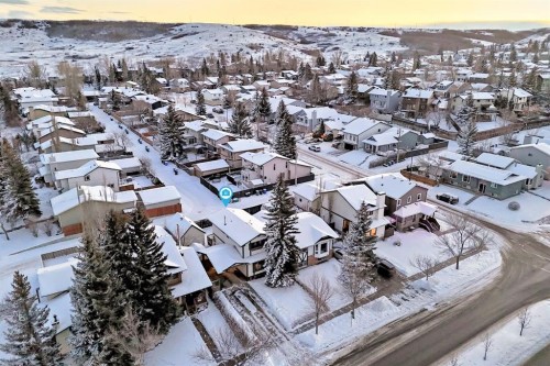 35 Macewan Drive Nw, Calgary, AB - Outdoor With View