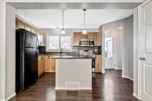 123 Elgin Meadows View Se, Calgary, AB - Indoor Photo Showing Kitchen With Upgraded Kitchen