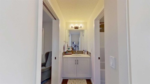 184 Emberside Place, Cochrane, AB - Indoor