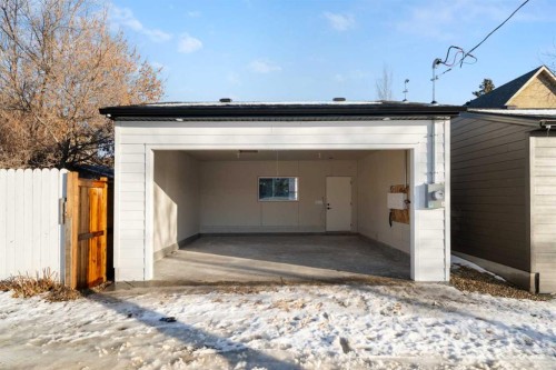 3917 19 Street Sw, Calgary, AB - Outdoor With Exterior