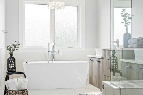 16 Sunvalley View, Cochrane, AB - Indoor