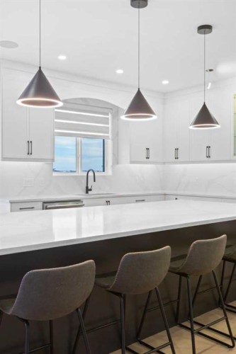 21 Sunvalley View, Cochrane, AB - Indoor