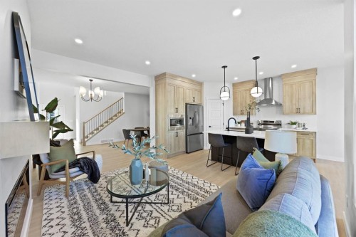 56 Fireside Common, Cochrane, AB - Indoor Photo Showing Living Room