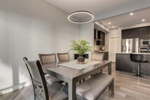 57 Evansfield Gate Nw, Calgary, AB - Indoor Photo Showing Dining Room