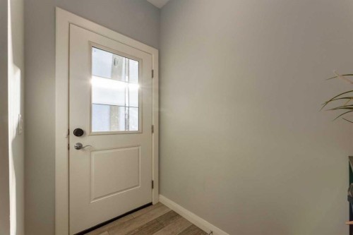 57 Evansfield Gate Nw, Calgary, AB - Indoor Photo Showing Other Room