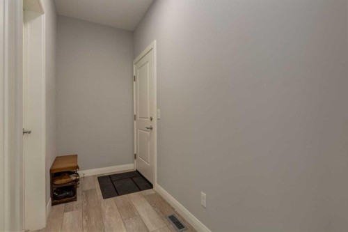 57 Evansfield Gate Nw, Calgary, AB - Indoor Photo Showing Other Room