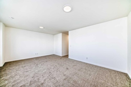 115 Mercado Crescent Se, Calgary, AB - Indoor Photo Showing Other Room