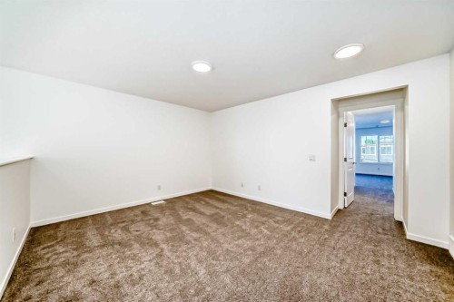 115 Mercado Crescent Se, Calgary, AB - Indoor Photo Showing Other Room
