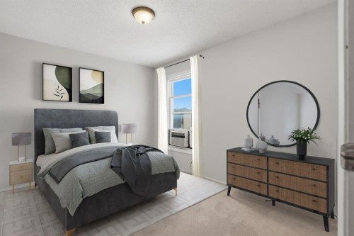 622 58 Street Se, Calgary, AB - Indoor Photo Showing Bedroom