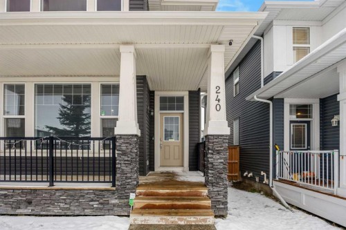 240 Evanspark Gardens Nw, Calgary, AB - Outdoor