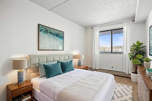 514-5204 Dalton Drive Nw, Calgary, AB - Indoor Photo Showing Bedroom