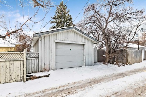 430 15 Avenue Ne, Calgary, AB - Outdoor