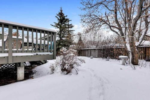 79 Chancellor Way Nw, Calgary, AB - Outdoor