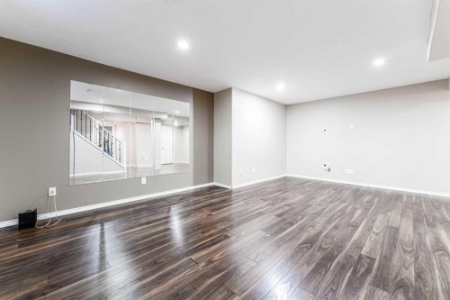 20 Bridlecrest Court Sw, Calgary, AB - Indoor Photo Showing Other Room