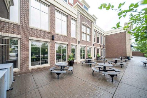 420-63 Inglewood Park Se, Calgary, AB - Outdoor With Exterior