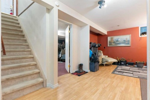 18 Greenview Crescent, Strathmore, AB - Indoor Photo Showing Other Room