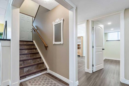 518 Sunrise Way Sw, Diamond Valley, AB - Indoor Photo Showing Other Room