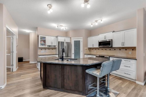 405 Kincora Drive Nw, Calgary, AB - Indoor Photo Showing Kitchen With Upgraded Kitchen