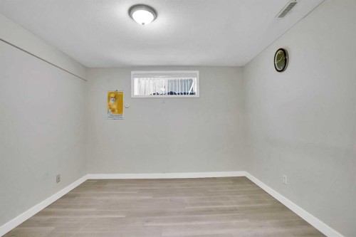 109 Taralea Green Ne, Calgary, AB - Indoor Photo Showing Other Room